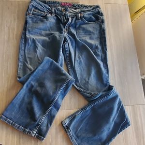 5 for $25!!!!! Levi Stratus 518